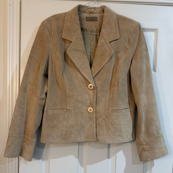 I.e. Tan Genuine Suede Leather 2 Buttons Blazer Size XL - Picture 1 of 6